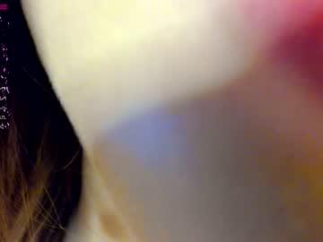 female cam girl angella_kleee image #2329960