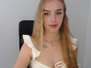 female cam girl molly_wenis image #2402253