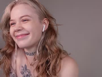 female cam girl tendertainted image #2723824