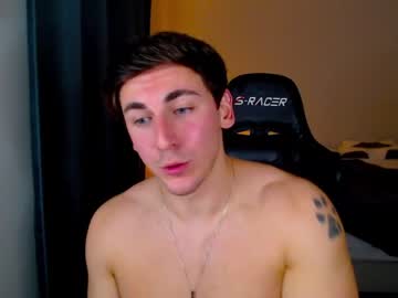female cam man zach_rhyder image #3253872