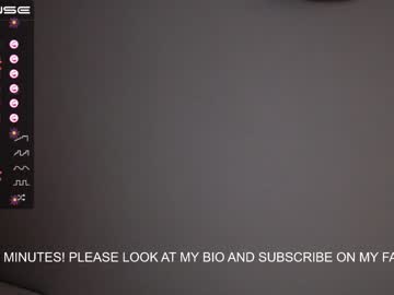 female cam girl little_v1rgin_angel image #2192396