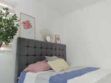 female cam girl effie_castro image #1721456