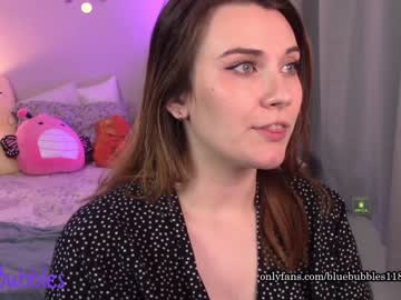 female cam girl blue_bubbles118 image #2928175