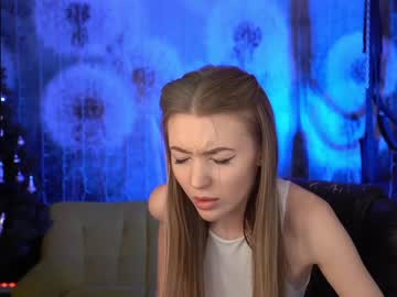female cam couple kira0541 image #3458567