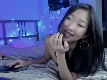 sonmi1  female  webcam