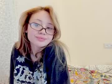 atmospherra  female  webcam