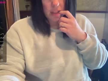 female cam girl lonelylover2021 image #3366322