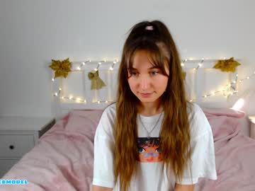 female cam girl ambertan1 image #3565871
