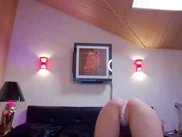 female cam girl immature_babyy image #1330375