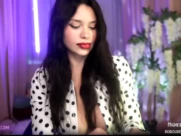 female cam girl lucieoude_ image #409891