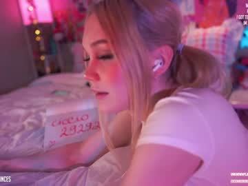 female cam tranny blondelashes19 image #859740
