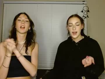 female cam girl sofwithasecret image #4062923