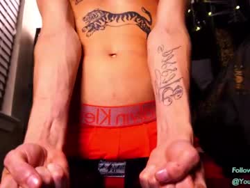 female cam man anotherskinnyboy image #1717640