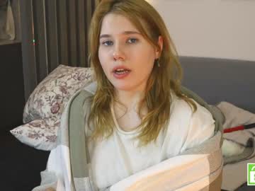 female cam girl girl_u_never_met image #3708301