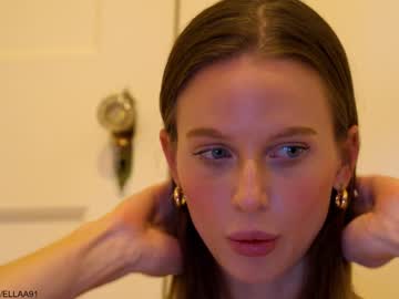 female cam girl ellaa91 image #357586