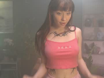 female cam girl ella_knockers_xl image #1978500