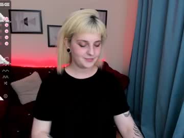 female cam girl yolandi_toit image #2153415