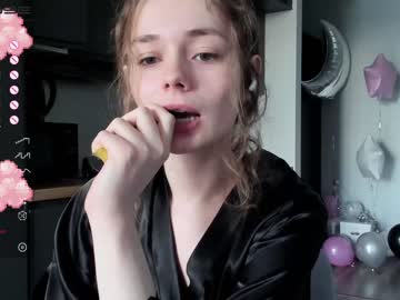female cam girl mxxnsxsul image #2601215