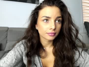 female cam girl 9harlotte99 image #2779787