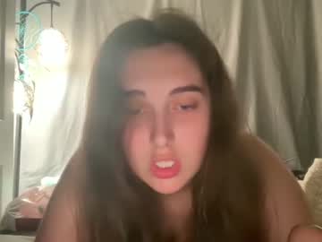 summerblake  female  webcam