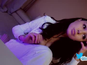 female cam girl hollyextra image #3070004