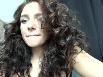 female cam girl 9harlotte99 image #1804694
