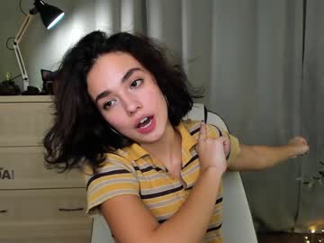female cam girl ella_flar_ image #3214449