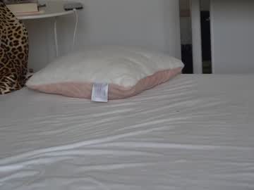 female cam girl erikabee image #2136272
