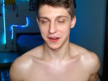 female cam man insider_death image #1681783