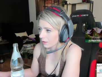 female cam girl kimilee22 image #1484532