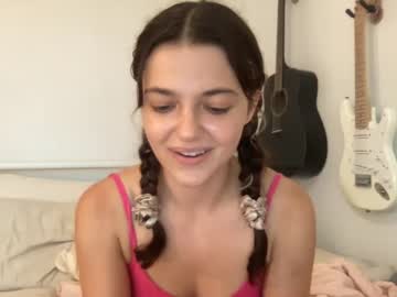 female cam girl sweet_small_slut image #2082310