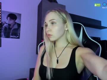 female cam girl xxxhoneyxx image #2464060