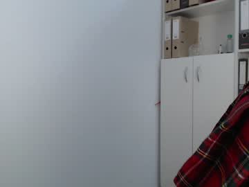female cam girl eat_mee_out image #1986767