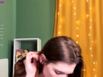 female cam girl allielelli image #1365939