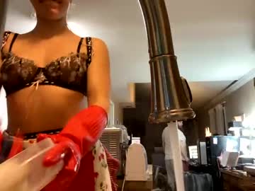 female cam girl chroniclove image #2241636