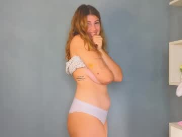 female cam girl flirtnsmirkk image #4036624