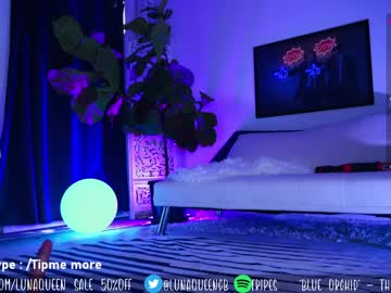female cam girl lunaqueeeen image #2176043