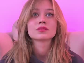 female cam girl shycinderella image #324800