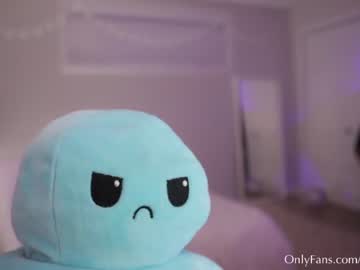 female cam girl onlyems23 image #3017226