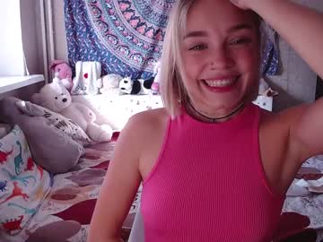 female cam girl babyfromtheforest image #2686933
