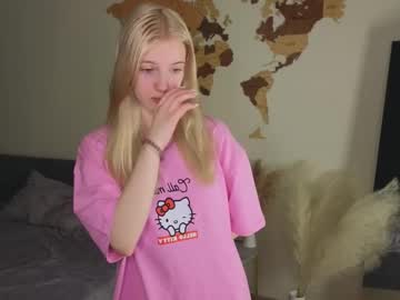 female cam girl wildadearborn image #4061709