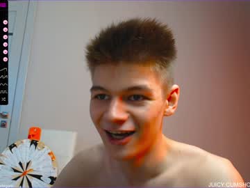 female cam man dantebigboi image #2222831