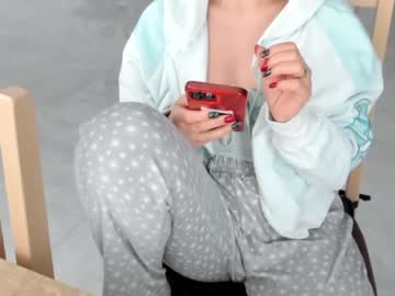 female cam girl nyconik image #3484656