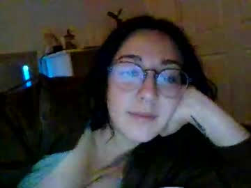 _sexylittleslutt  female  webcam