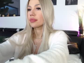 female cam girl marrylouanne image #3590104