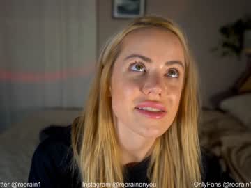female cam girl roorain image #3589964