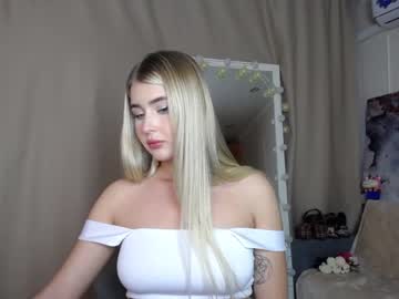 female cam girl cute18cute image #2495300