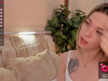 female cam couple huntertiana image #886592