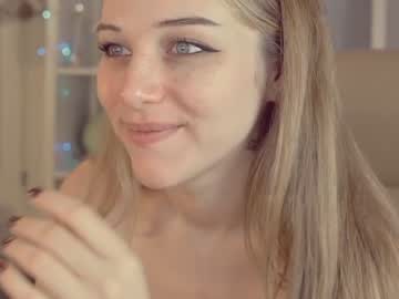 female cam girl mia_milagros image #1464677