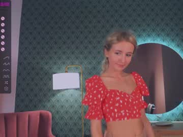female cam girl coy_tessa_ image #3427476